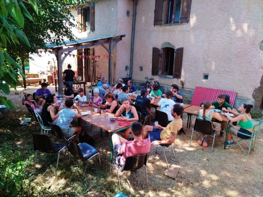 chantier participatif terre crue tarn
